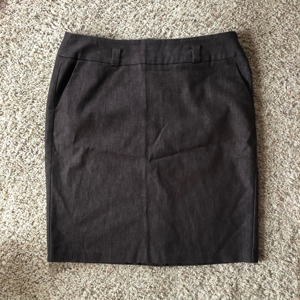 New York Clothing Co Gray Skirt Size 12